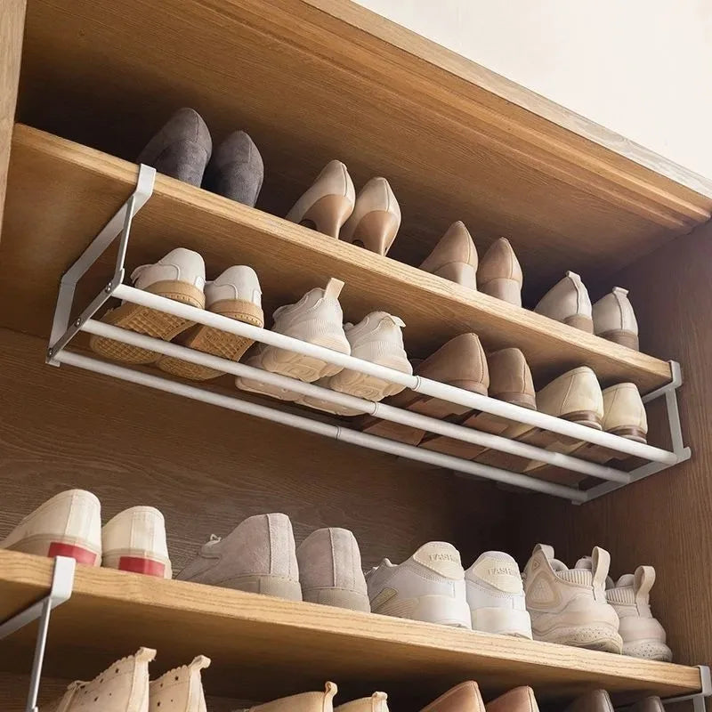 Organizador de Sapatos Ajustável com Cesto Suspenso - Mais Espaço para Seu Armário