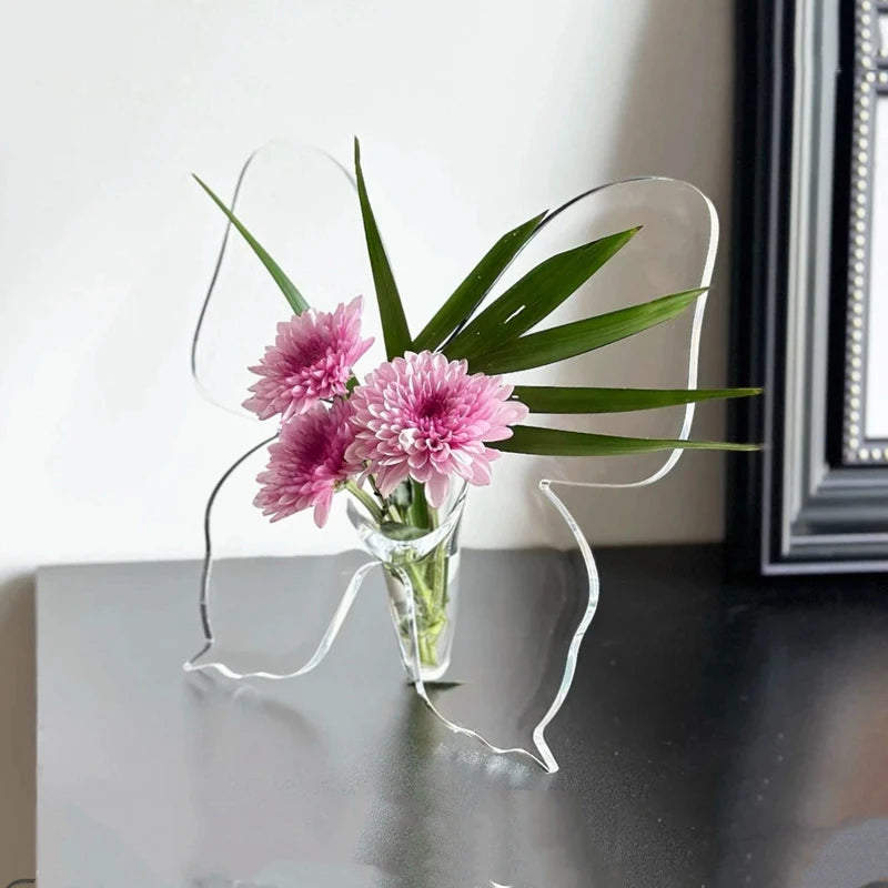 Vaso Acrílico Transparente com Borboleta Decorativa